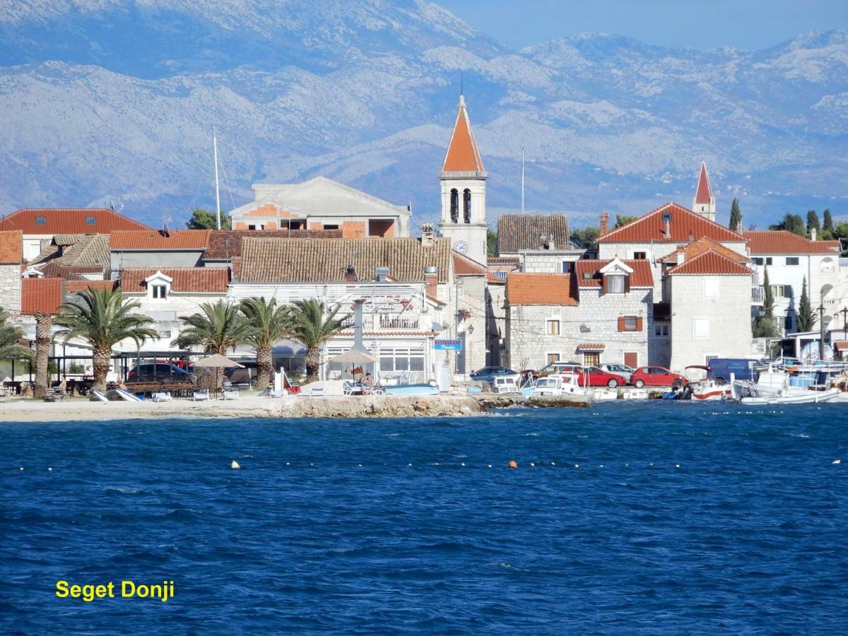 Apartments Infinitas Trogir Eksteriør bilde