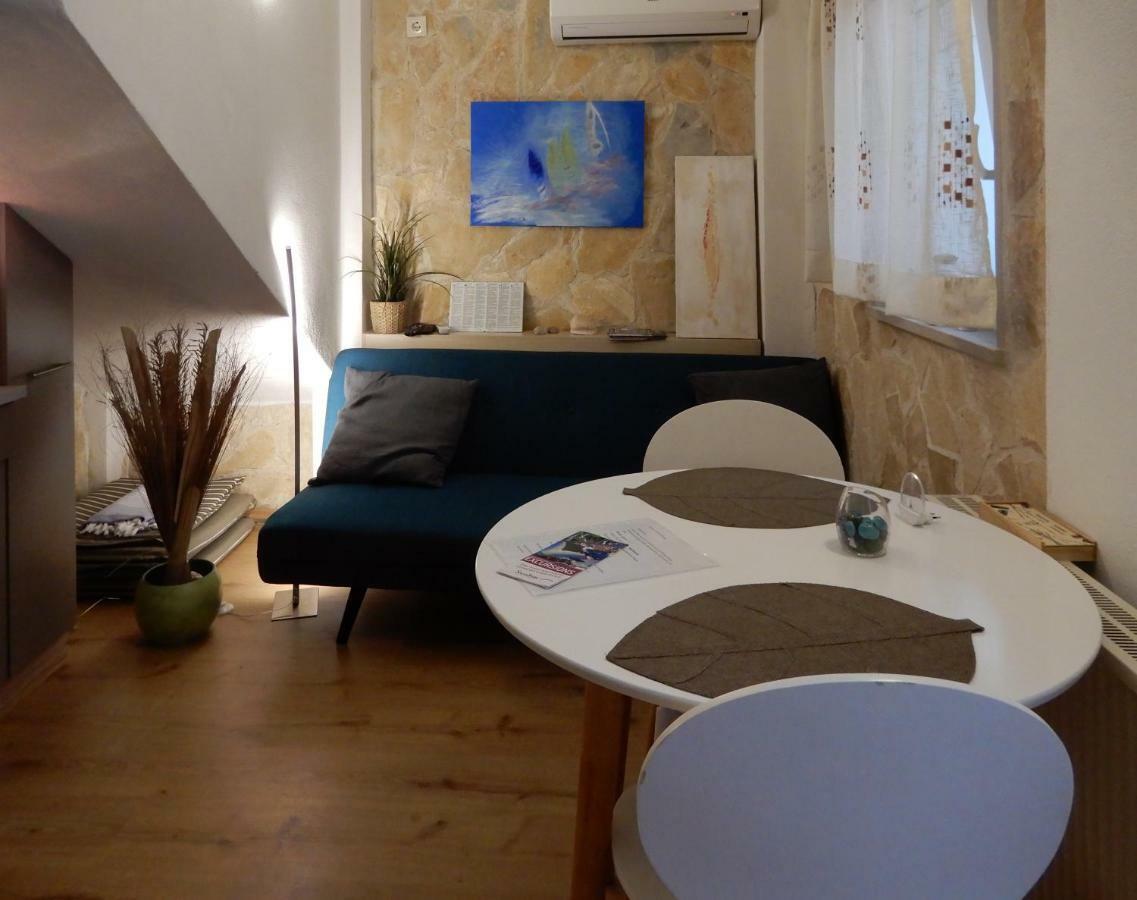 Apartments Infinitas Trogir Eksteriør bilde